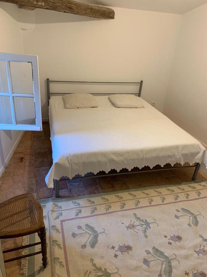 La Maison De Leontine La Liviniere Luaran gambar