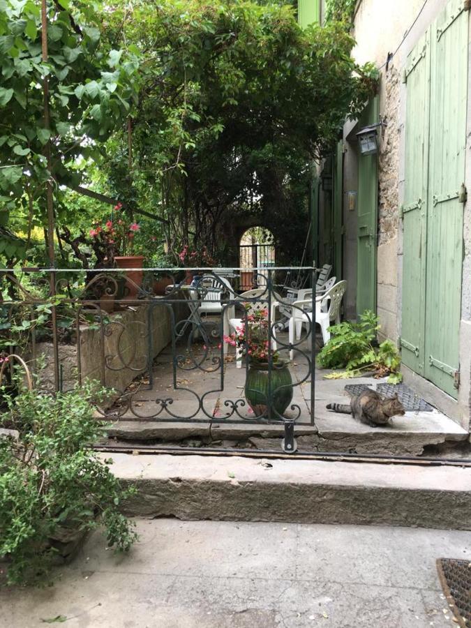 La Maison De Leontine La Liviniere Luaran gambar